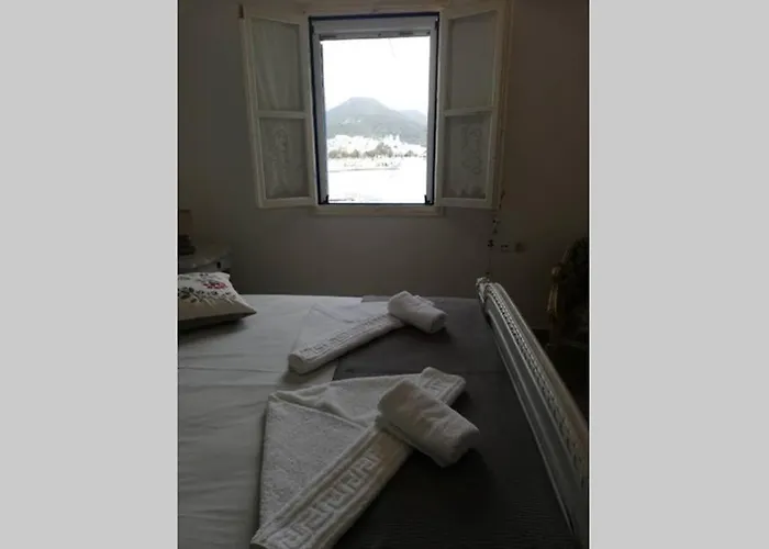 Amorgos_jewel Katapola